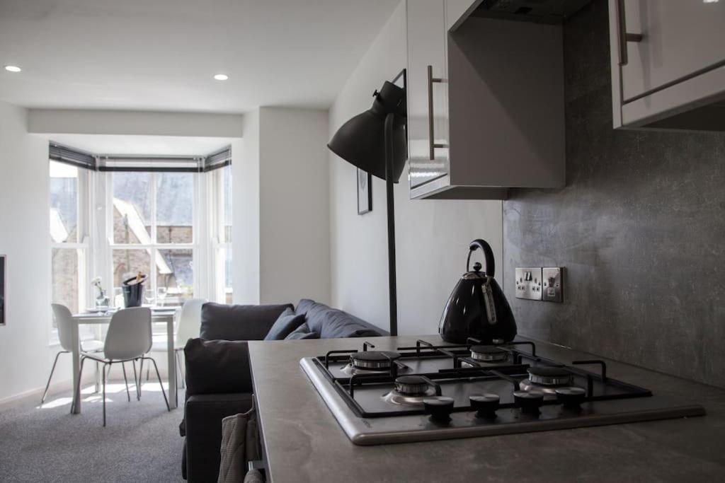 Stunning 2 Bed Apartment With Sea Views, Hikkaduwa Dış mekan fotoğraf